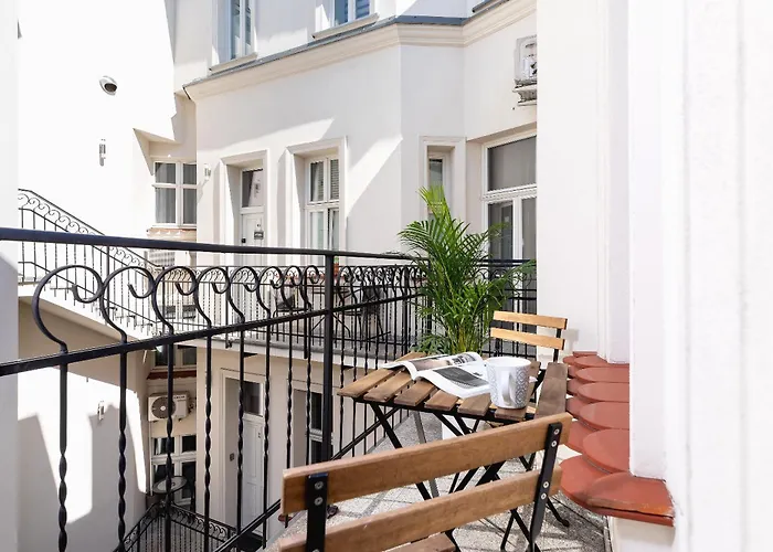 Apartment With Balcony - Rakowicka 6 Street